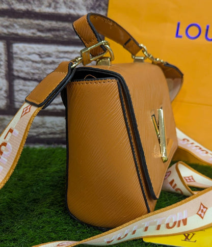 Twist MM Handle Handbags